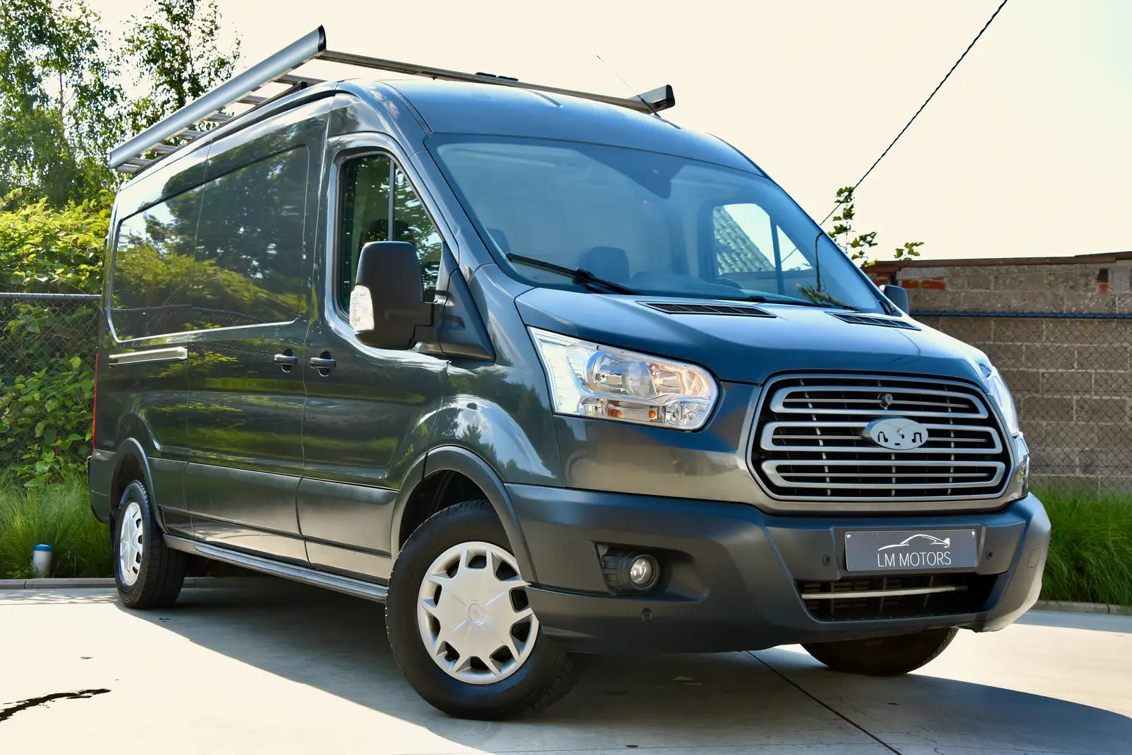 Ford Transit 2.0TDCi Lichte vracht **Camera** Dubbele Deur Grijs - 1