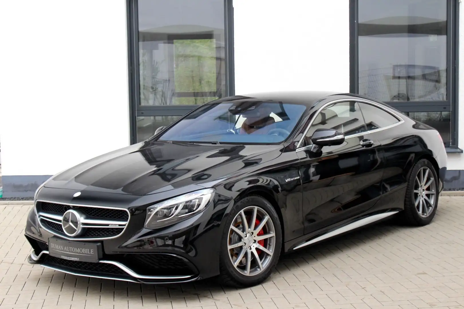 Mercedes-Benz S 63 AMG 4-MATIC Coupe **EXKLUSIV-PAKET CARBON** Black - 1