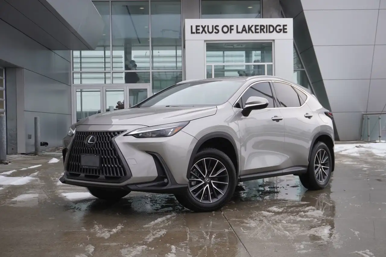 Lexus NX снимка Lexus NX