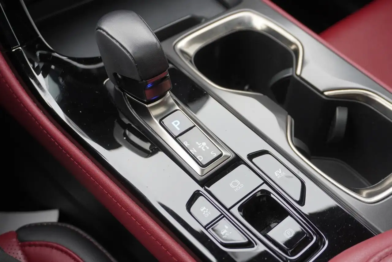 Lexus NX снимка Lexus NX