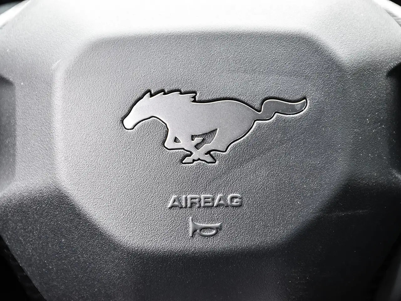 Ford Mustang снимка Ford Mustang