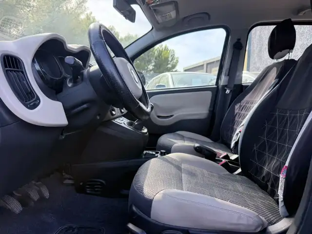 Fiat Panda view 9