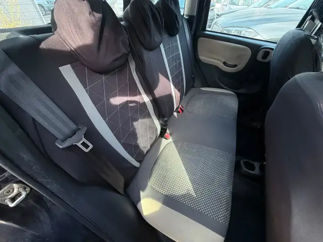 Fiat Panda view 12