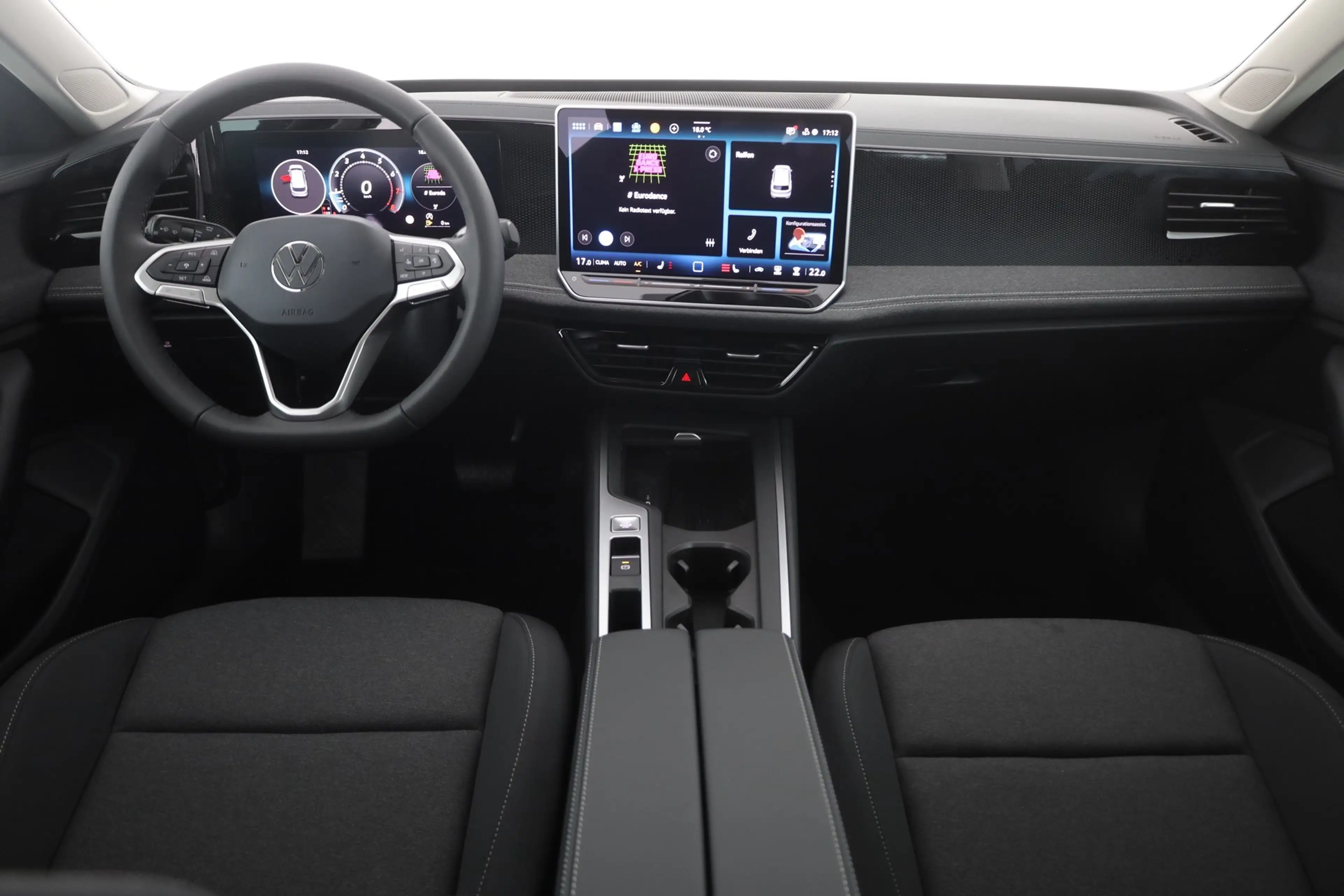 Volkswagen Passat Variant 1.5 eTSI DSG LED ACC AHK — photo 9