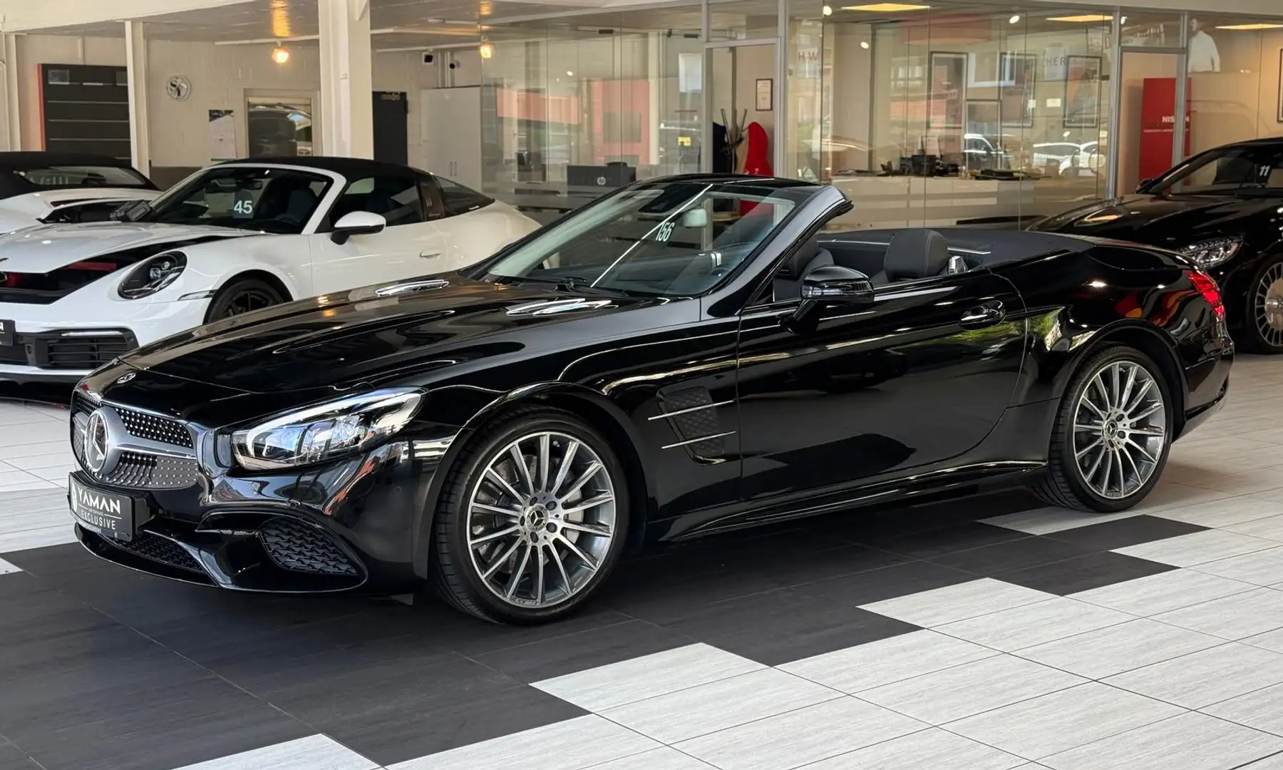Mercedes-Benz SL 400 AMG Pano Keyless-Go Airscarf Kamera Schwarz - 2