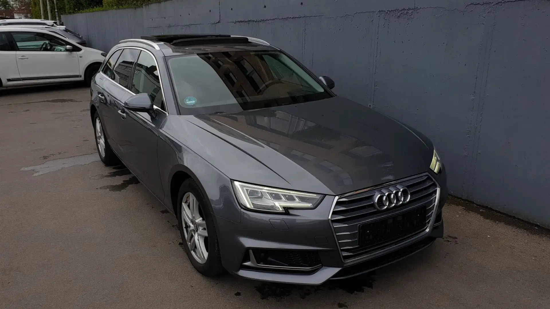 Audi A4 2.0 TDI S tronic Pano/Matrix/Leder/ACC/Alu Grau - 2