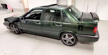 T-5R 1 of only 339 Limited Limousine Edition