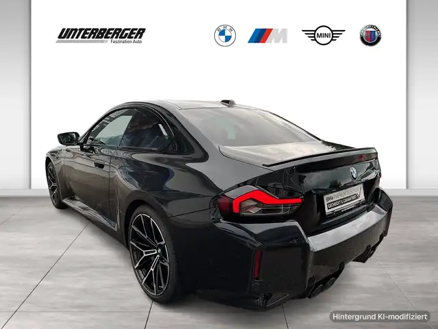 BMW M2 view 4