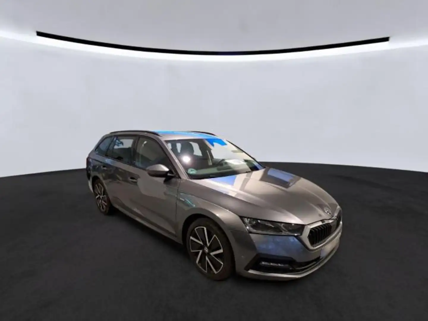 Skoda Octavia Combi 2.0 TDI DSG CLEVER LM18 AHK STANDH Grau - 2