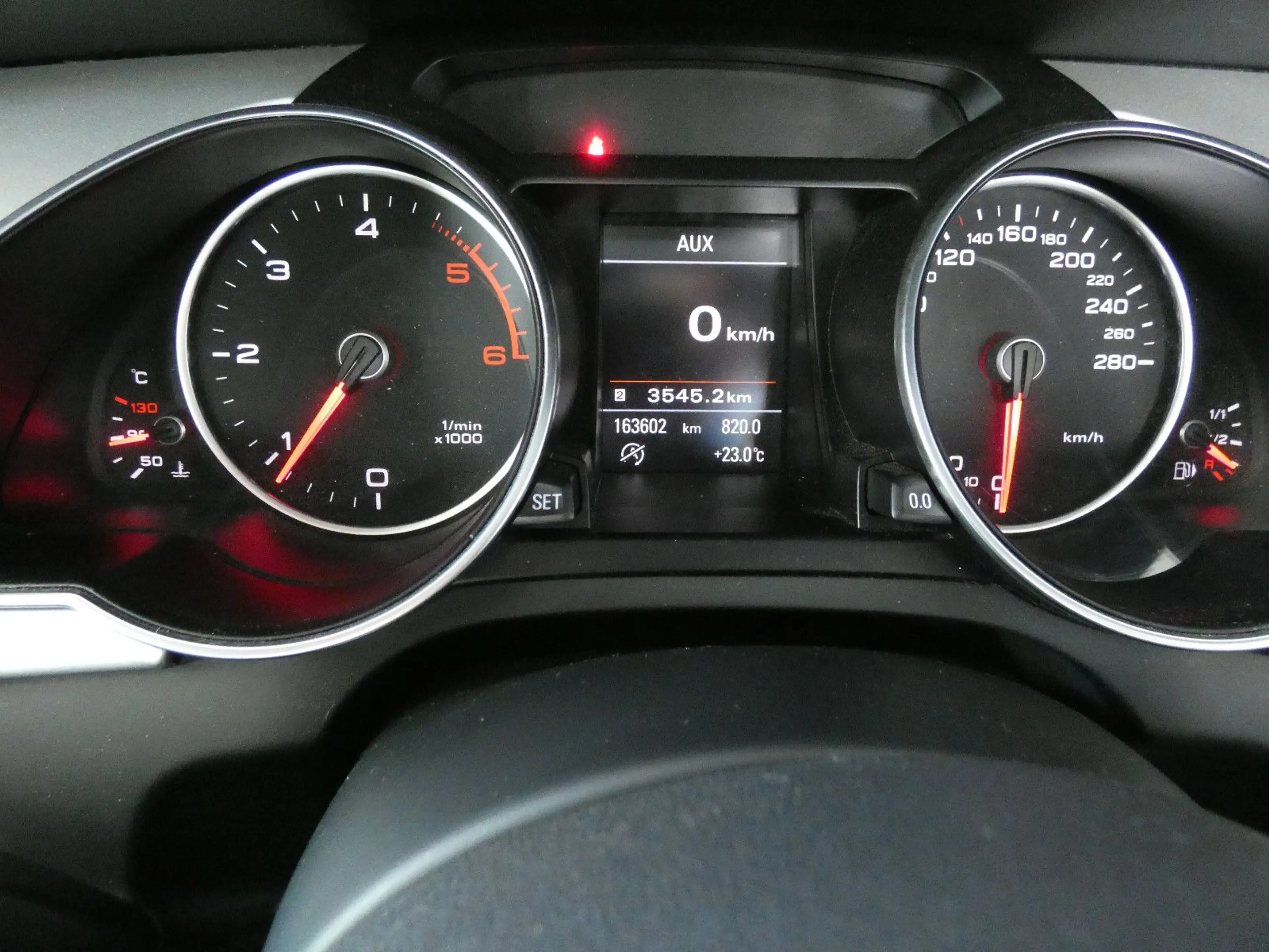 Audi A5 Cabriolet 2.0 TDI — photo 17