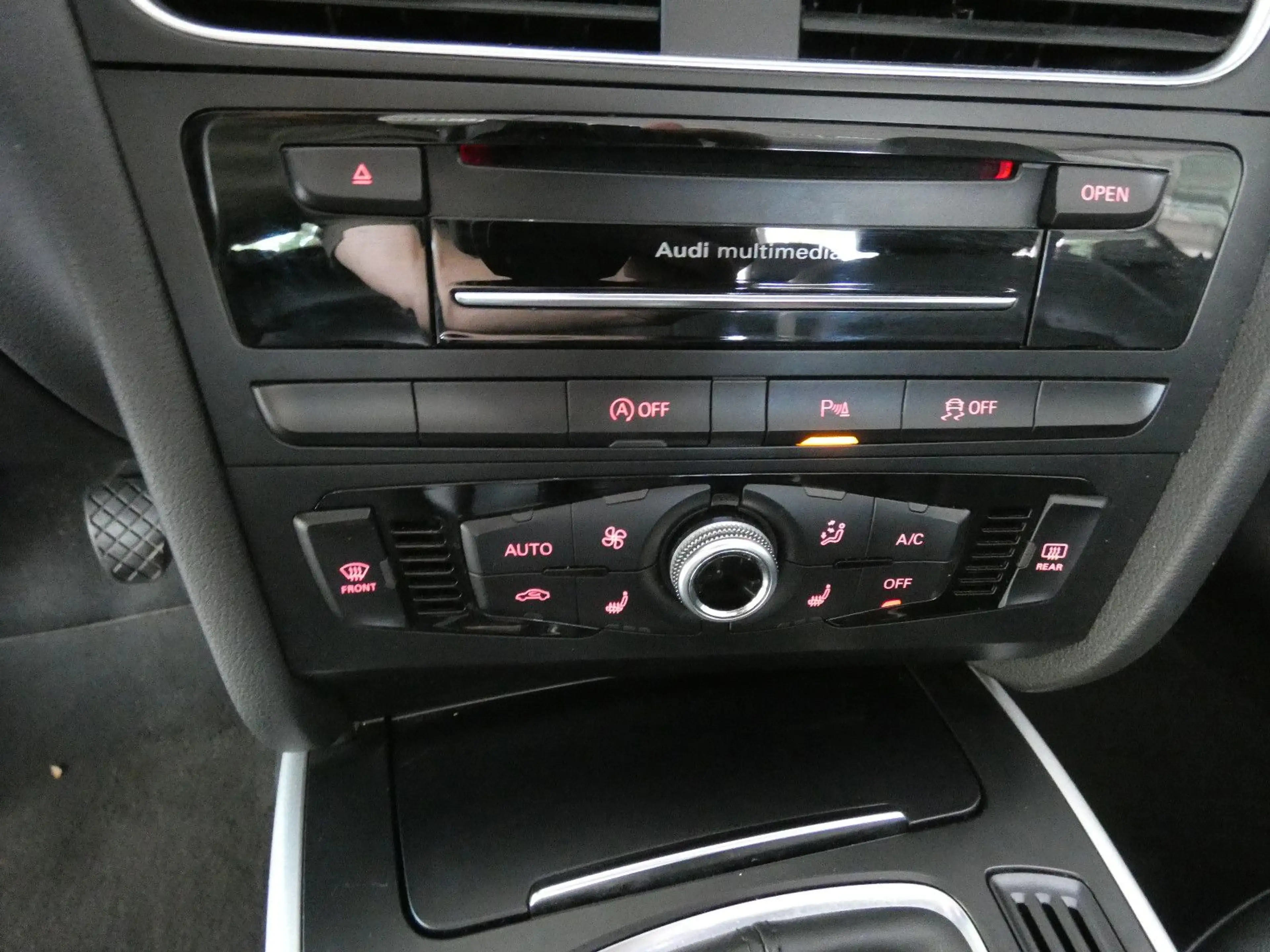 Audi A5 Cabriolet 2.0 TDI — photo 14