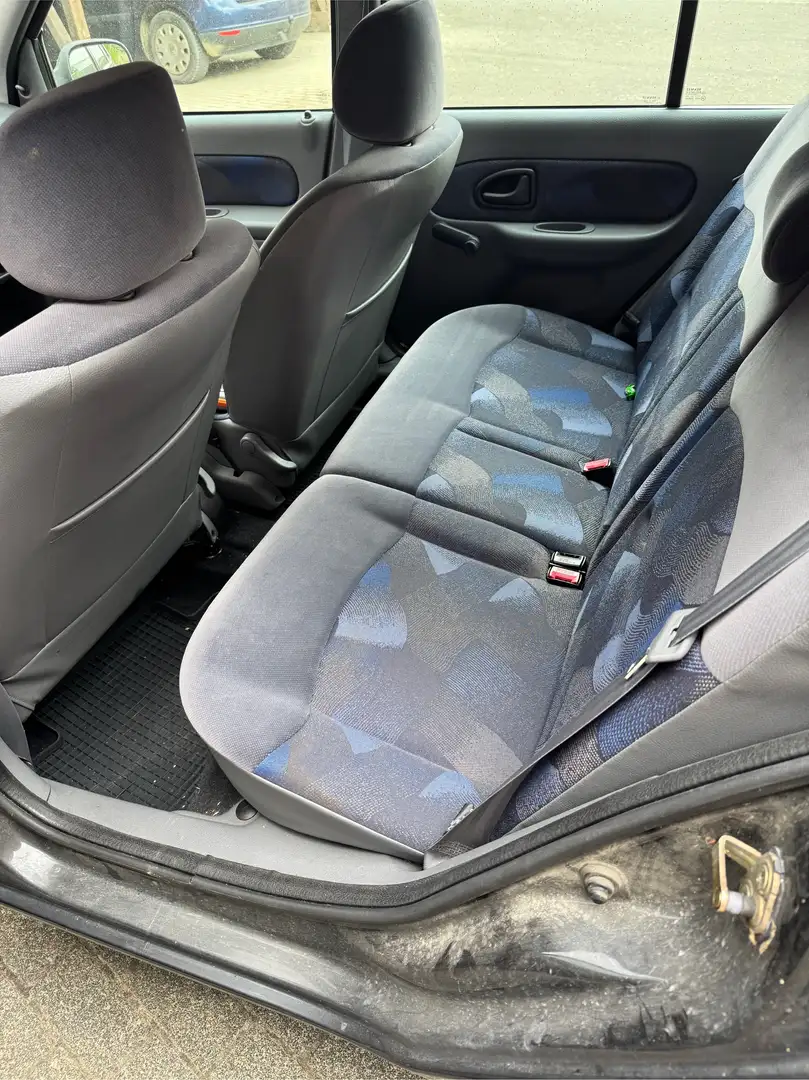 Renault Clio Clio 1.2 ECON RN Noir - 2