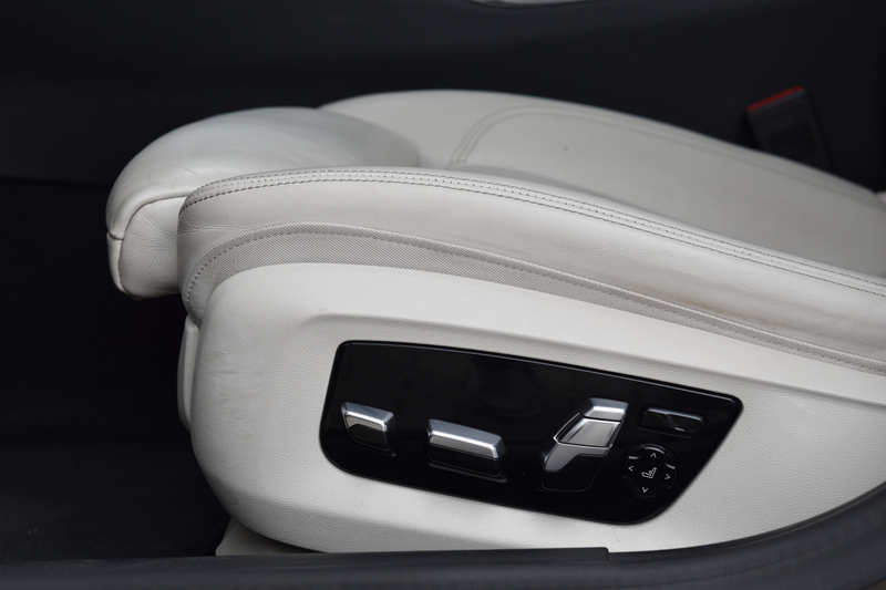 BMW 530 5-serie 530e High Executive * Comfortstoelen * Gla — photo 24