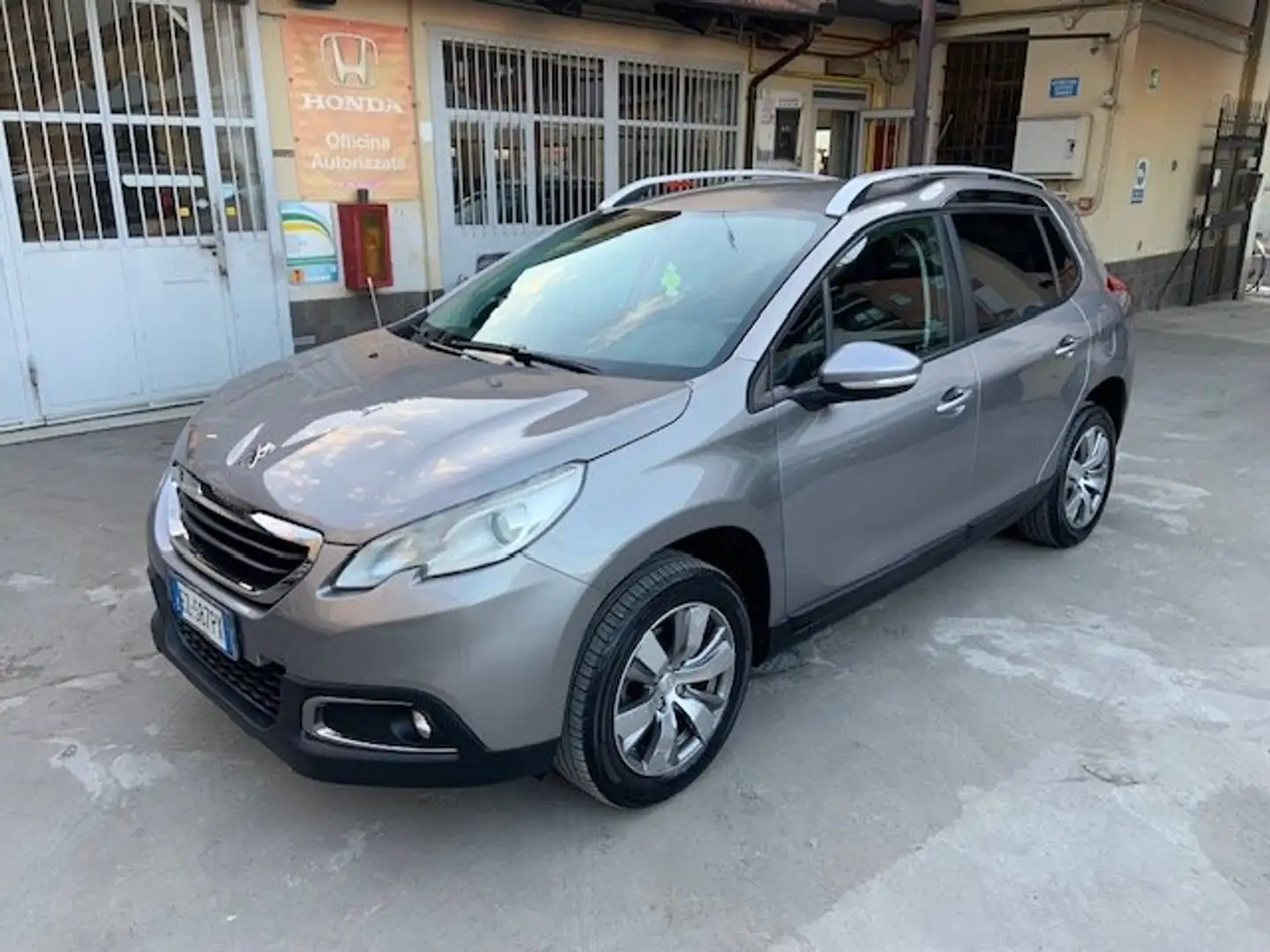 Peugeot 2008 2008 1.2 puretech (vti) 12v Allure 82cv Argento - 1