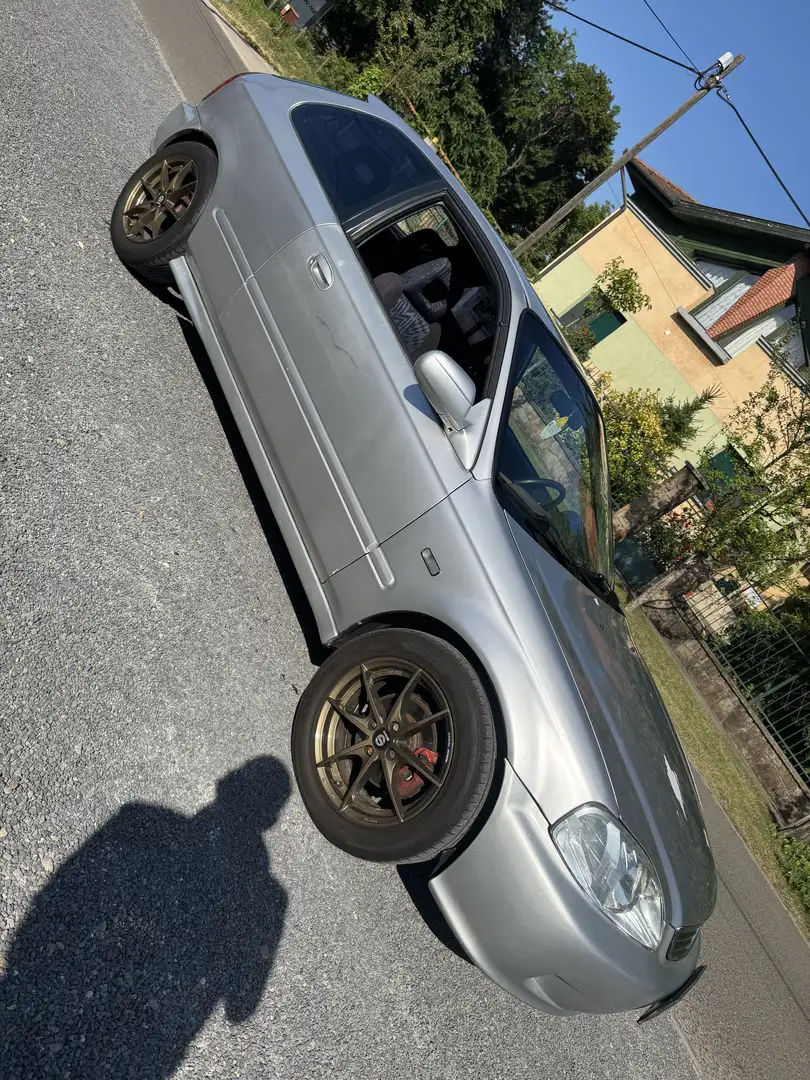 Honda Civic 1.6 VTi Cool - 2