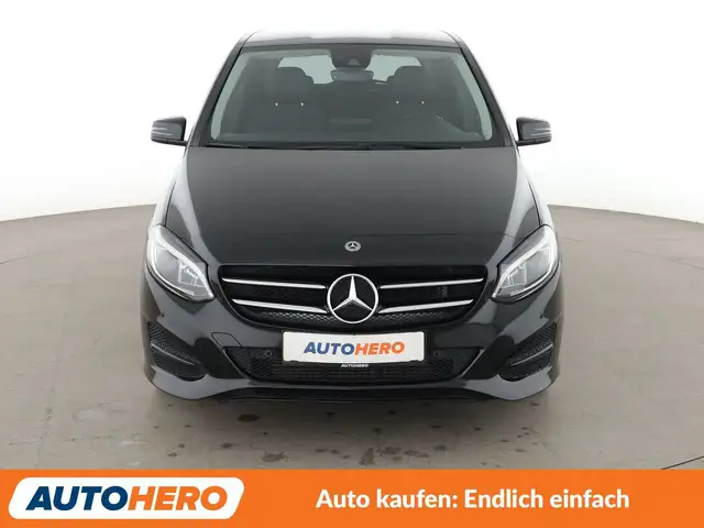 Mercedes-Benz B-Class view 9
