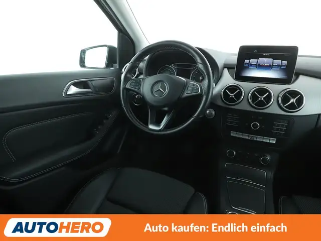 Mercedes-Benz B-Class view 13