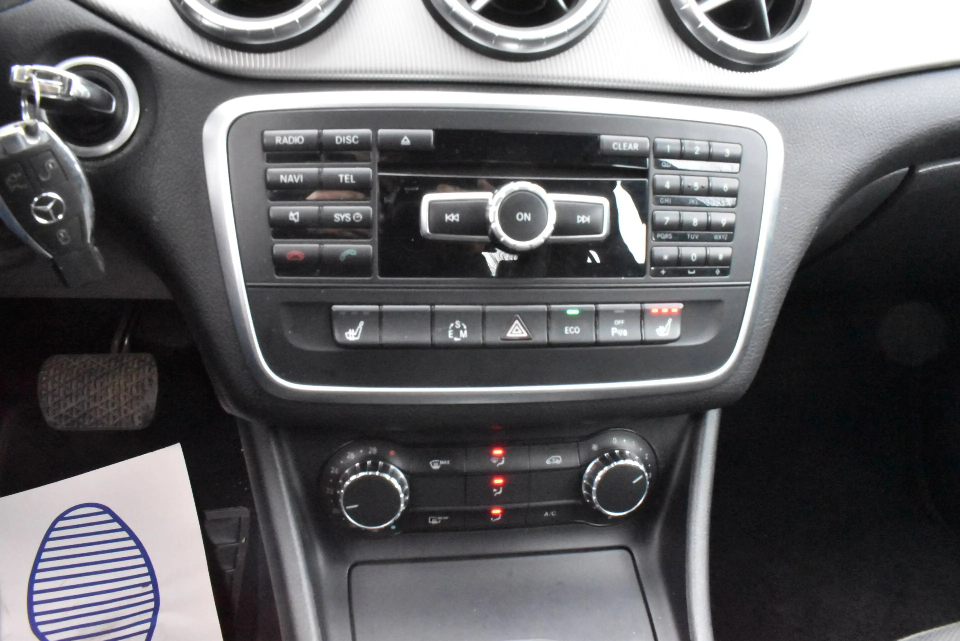 Mercedes-Benz CLA 220 CDI Autom Pack Sport Xénon ***12M GARANTIE*** — photo 10