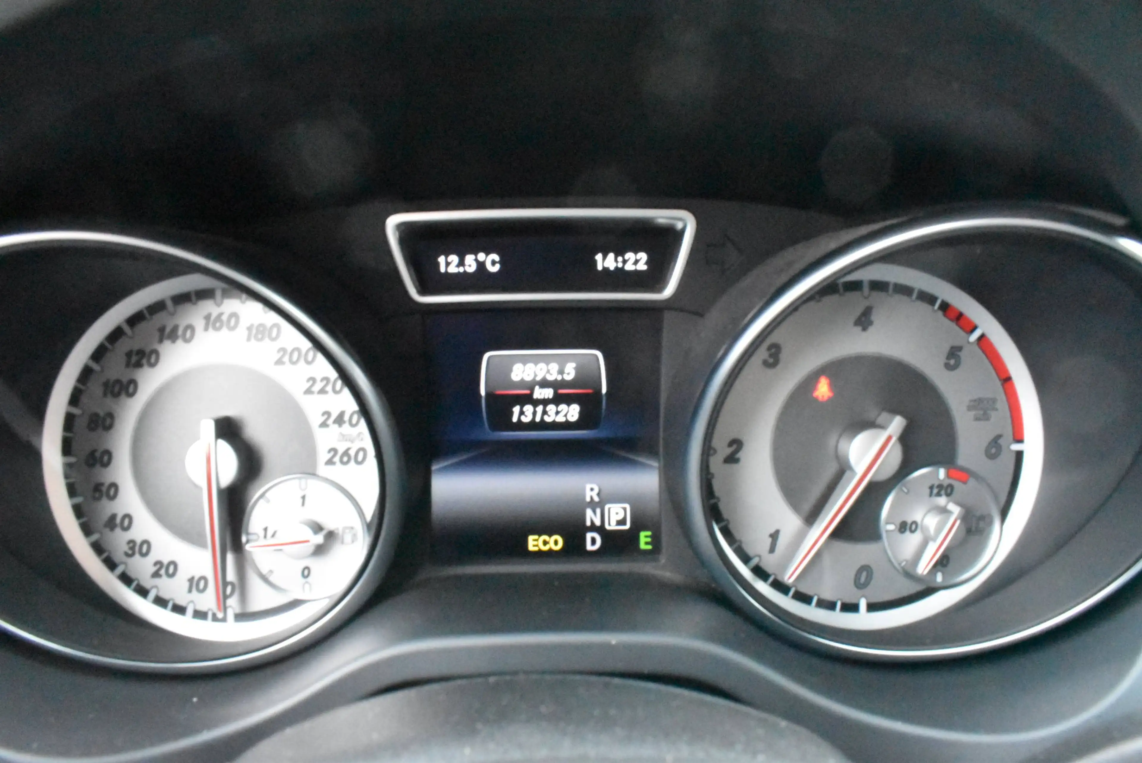 Mercedes-Benz CLA 220 CDI Autom Pack Sport Xénon ***12M GARANTIE*** — photo 12