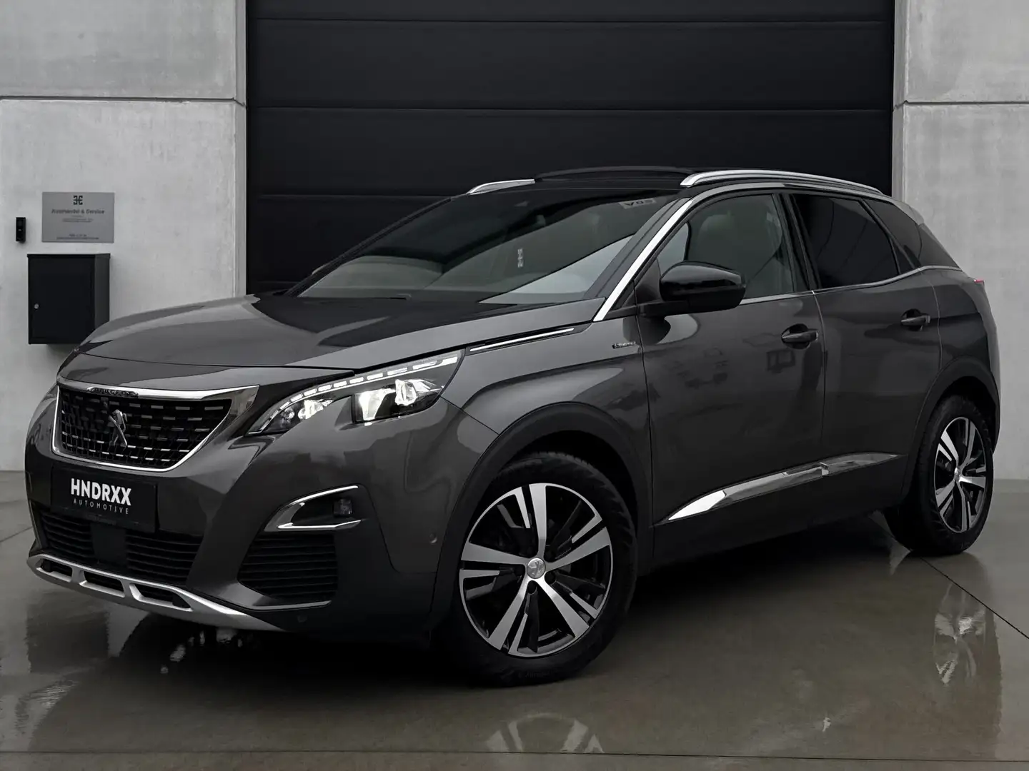 Peugeot 3008 3008 GT-Line / Panorama / 360° / Keyless Grijs - 1