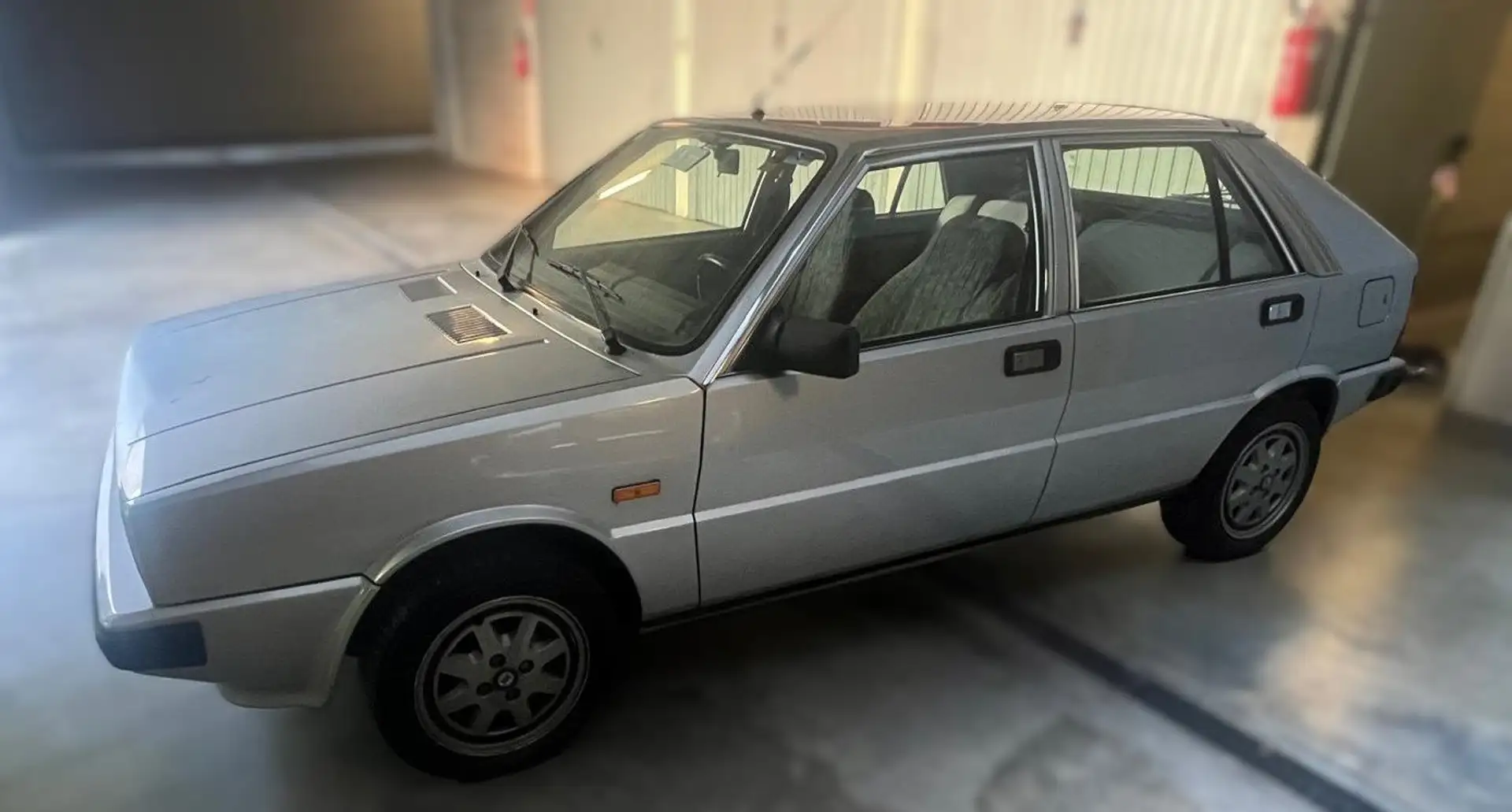 Lancia Delta Delta 1.3 LX Szürke - 2