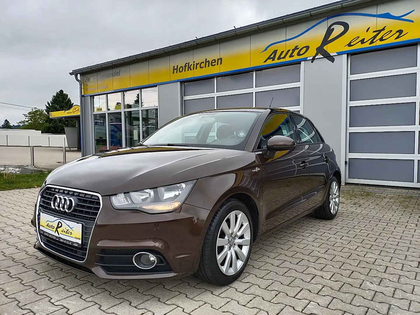 Audi A1 SB 1,2 TFSI Ambition *AHV*Tempomat*Sitz-h.*PDC*... Braun - 1