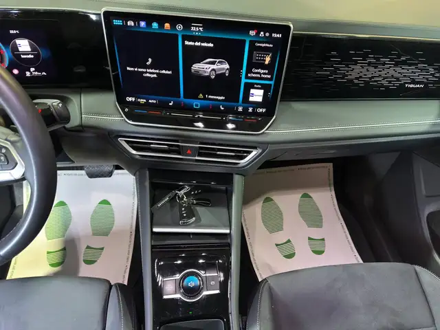 Volkswagen Tiguan view 7
