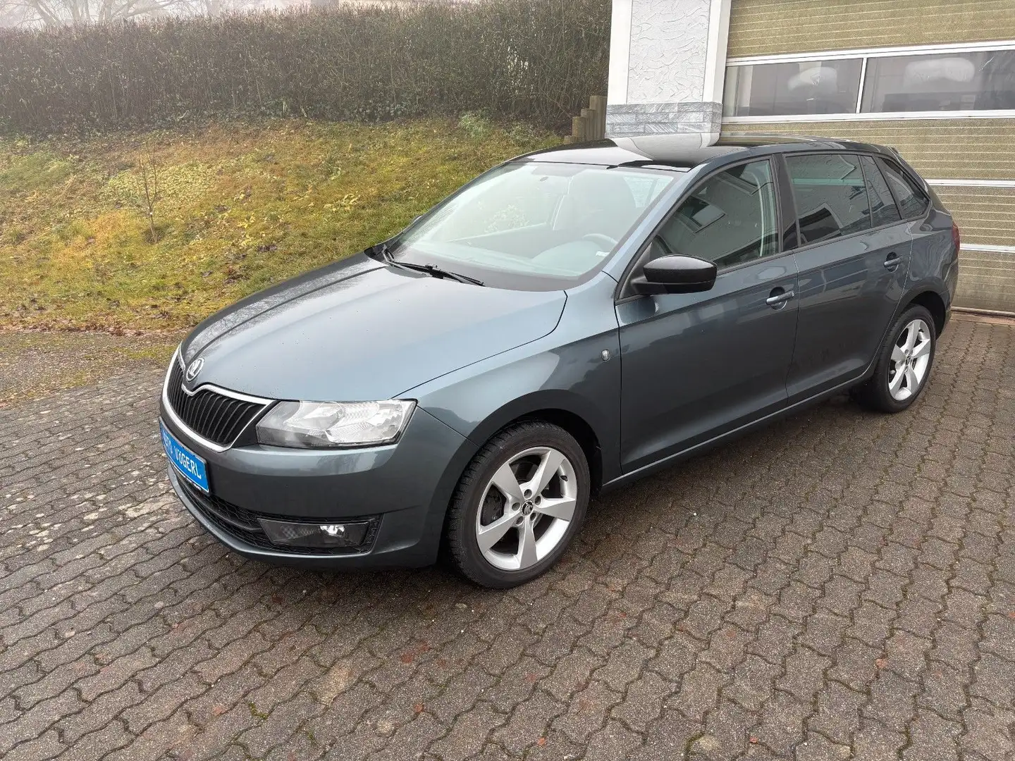 Skoda Rapid/Spaceback Spaceback Ambition, Garantie, 2.Hand, Grau - 1