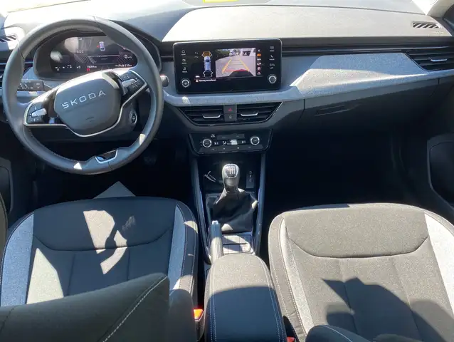 Skoda Scala view 13