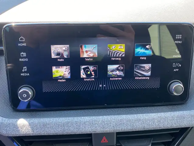 Skoda Scala view 10