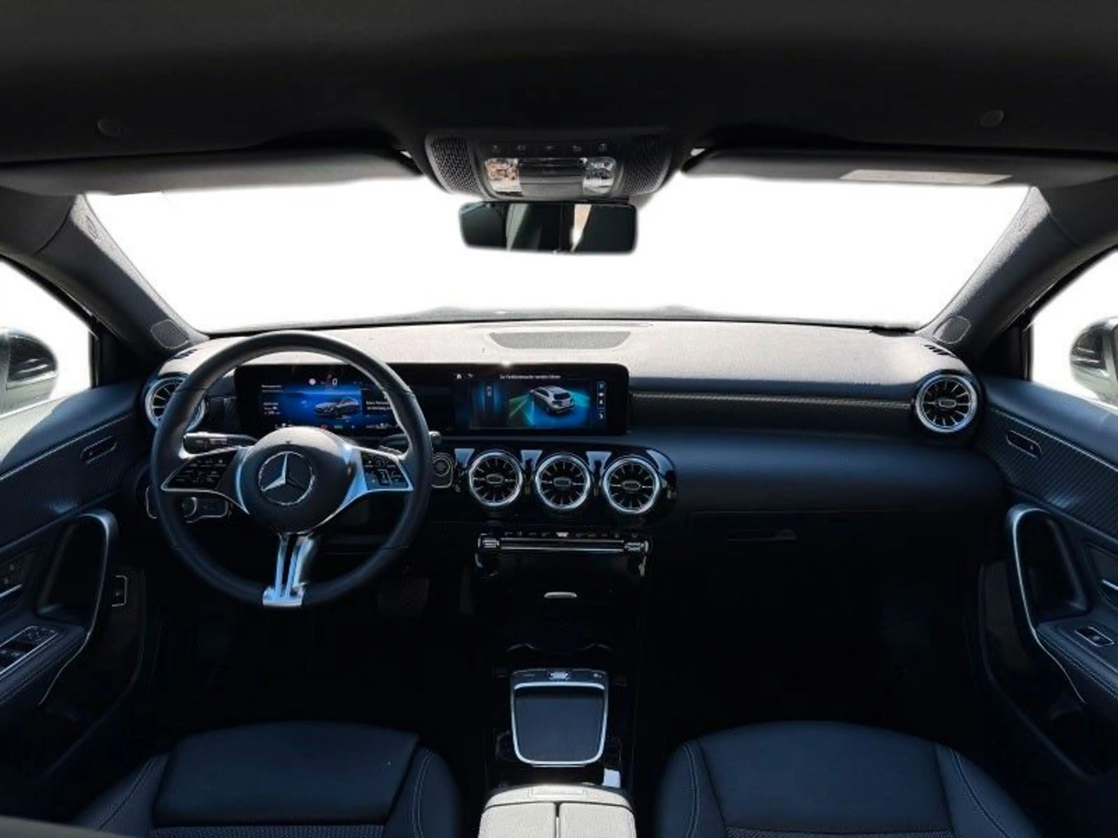 Mercedes-Benz A 250 A A 250 e — photo 11
