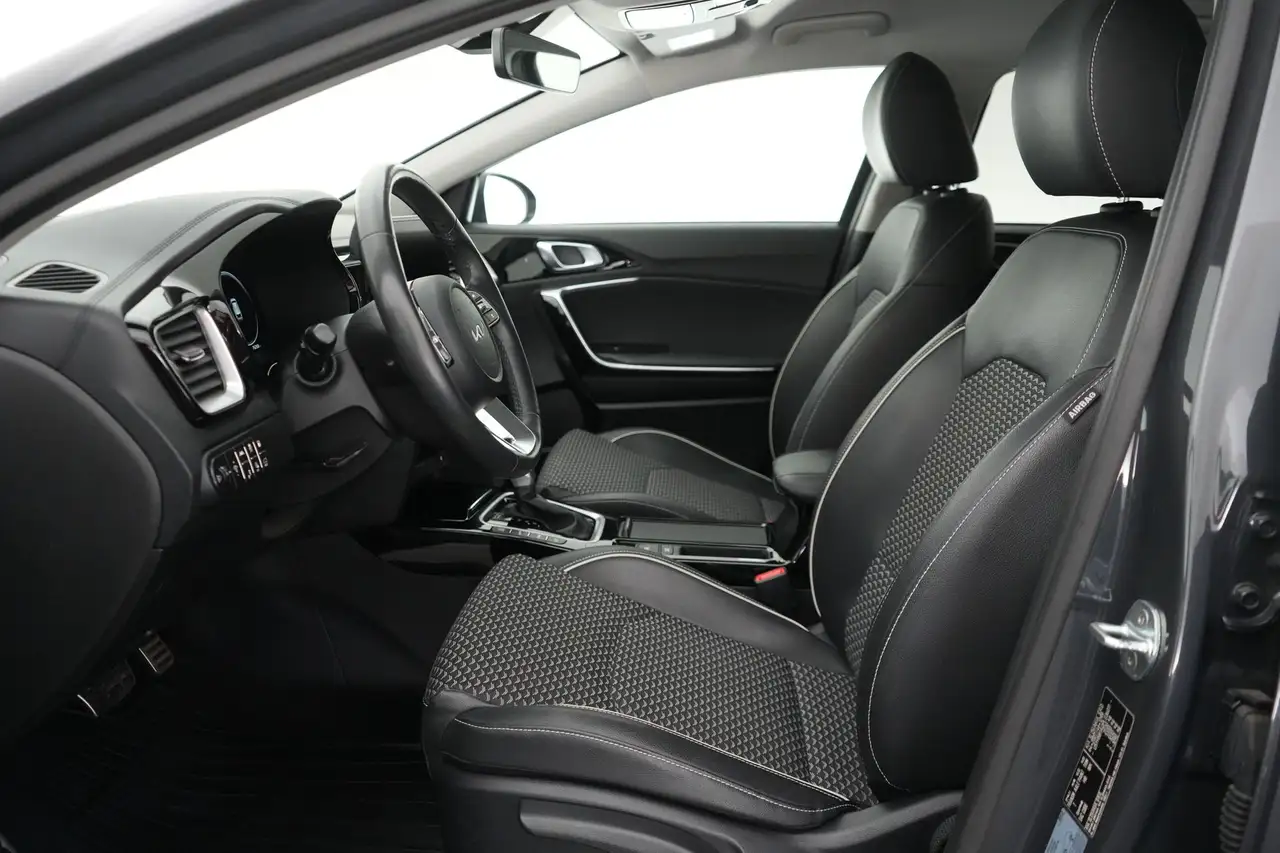 Kia Ceed 1.6 GDI PHEV Business Line LEDER/STOF LED GPS PDC, миниатюра 17