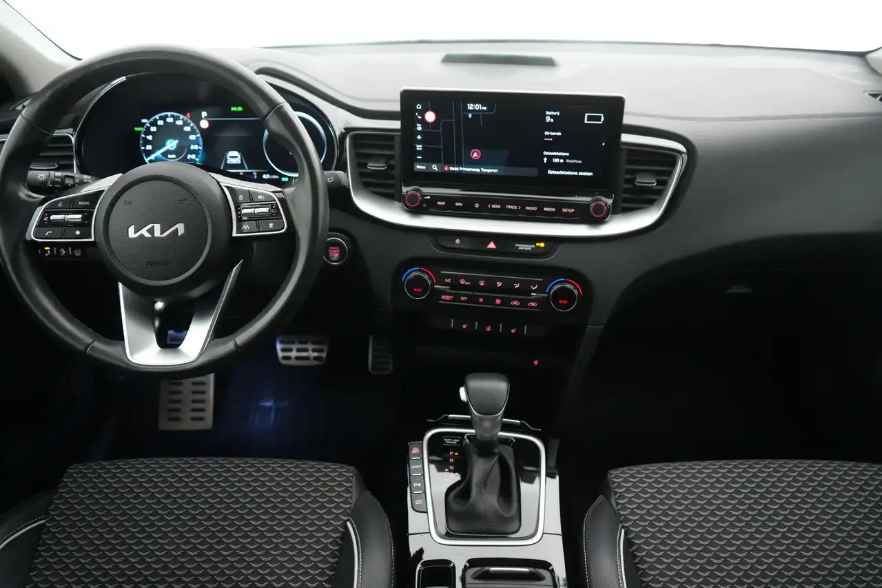 Kia Ceed 1.6 GDI PHEV Business Line LEDER/STOF LED GPS PDC, миниатюра 13