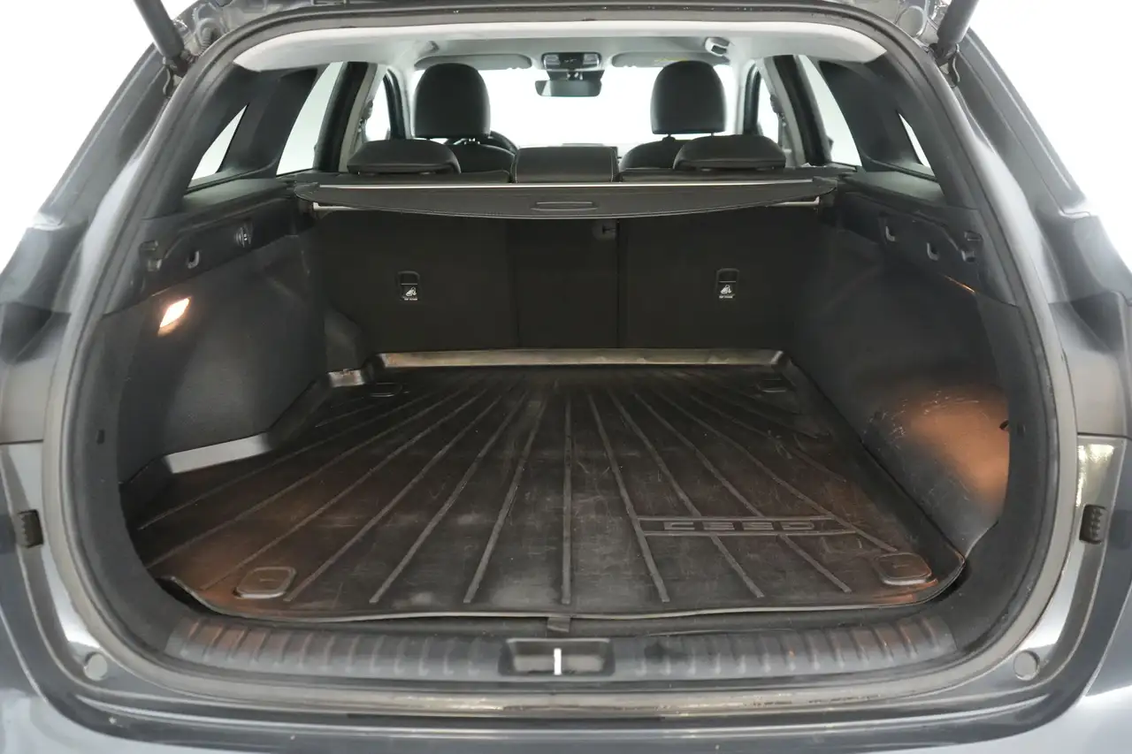 Kia Ceed 1.6 GDI PHEV Business Line LEDER/STOF LED GPS PDC, миниатюра 21