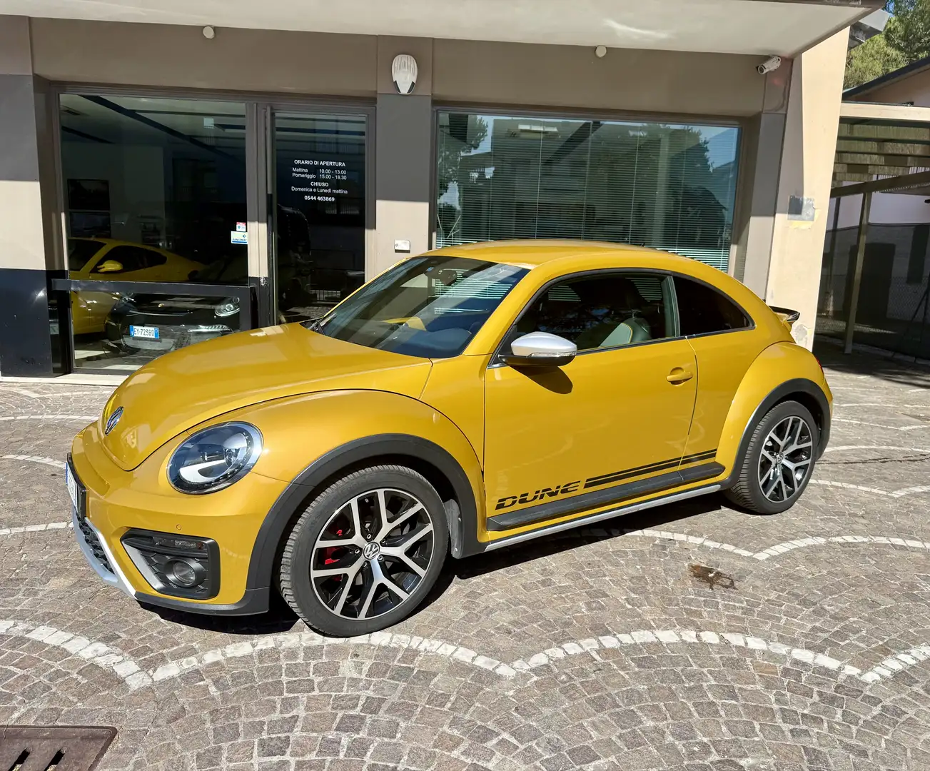 Volkswagen Maggiolino Maggiolino 2.0 Sport 220cv DUNE Giallo - 2