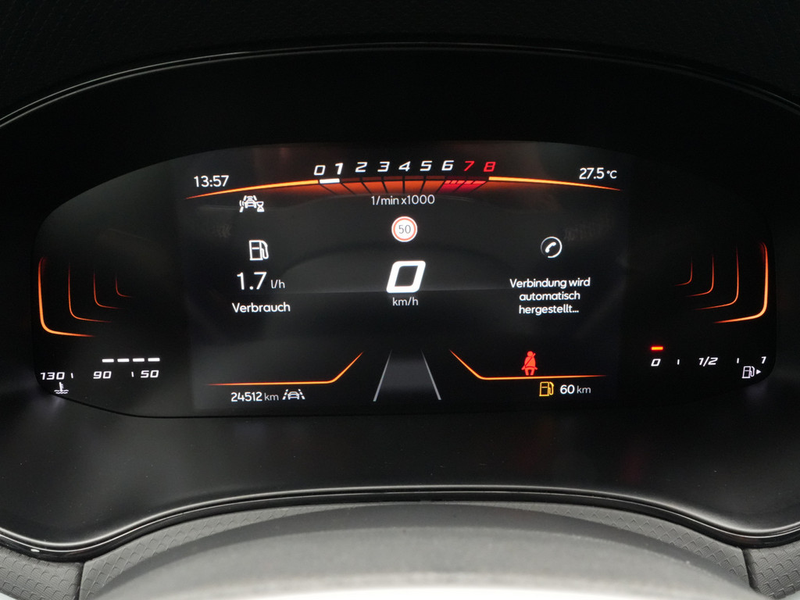 SEAT Arona Style KEYLESS PDC NAVI ACC KAM VIRT SHZ — photo 5