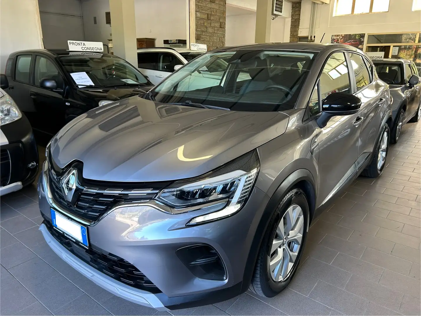 Renault Captur IVA ESPOSTA1.5 blue dci 115cv Grigio - 1