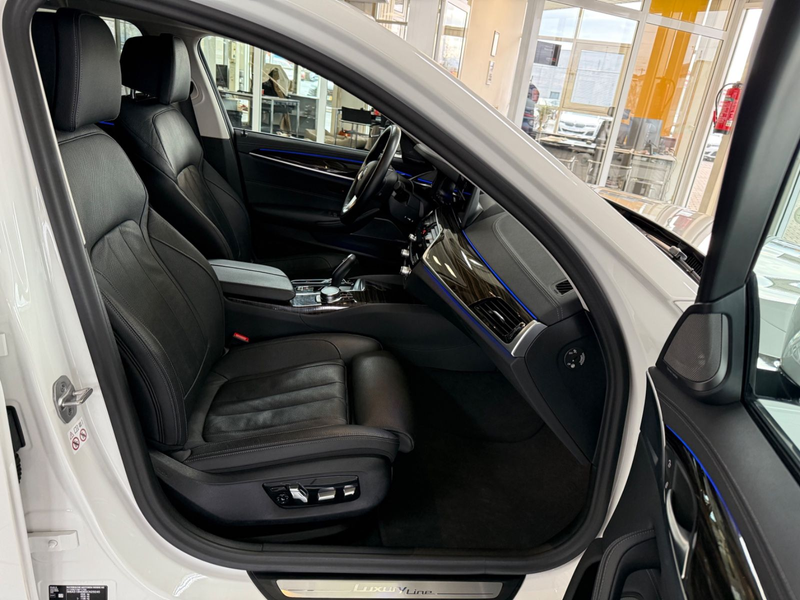 BMW 520 d xDrive Luxury Line AUT./LED/CAM/H&K/MASSAGE — photo 7