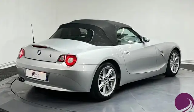 BMW Z4 view 5