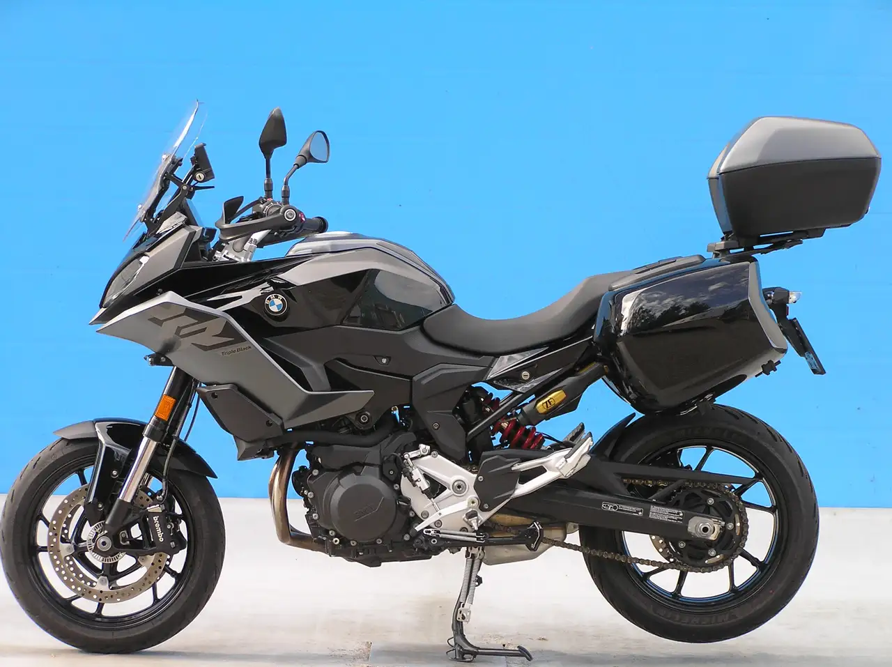 BMW F 900 XR