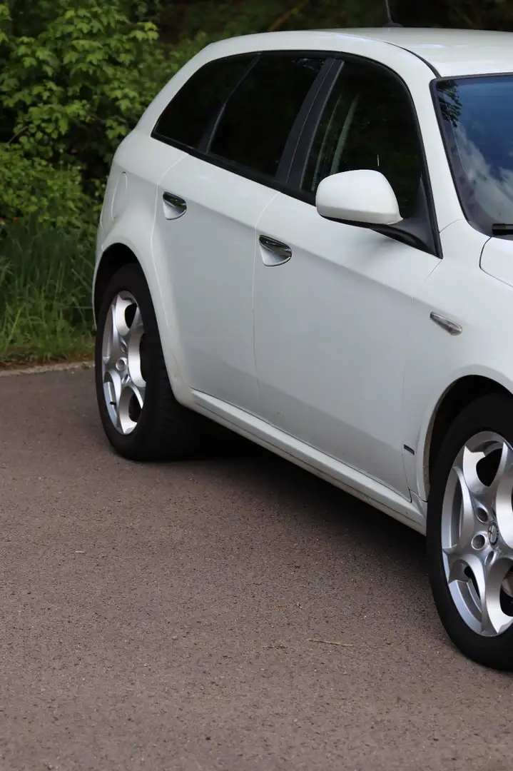 Alfa Romeo 159 Sportwagon 2.0 JTDM 16V DPF - 2
