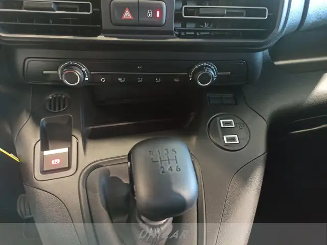 Opel Combo view 13