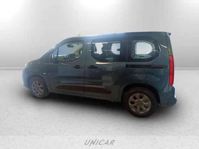 Opel Combo view 2