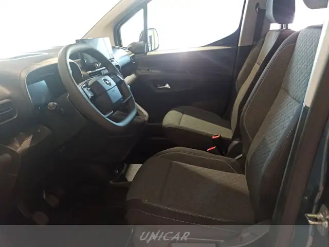 Opel Combo view 8