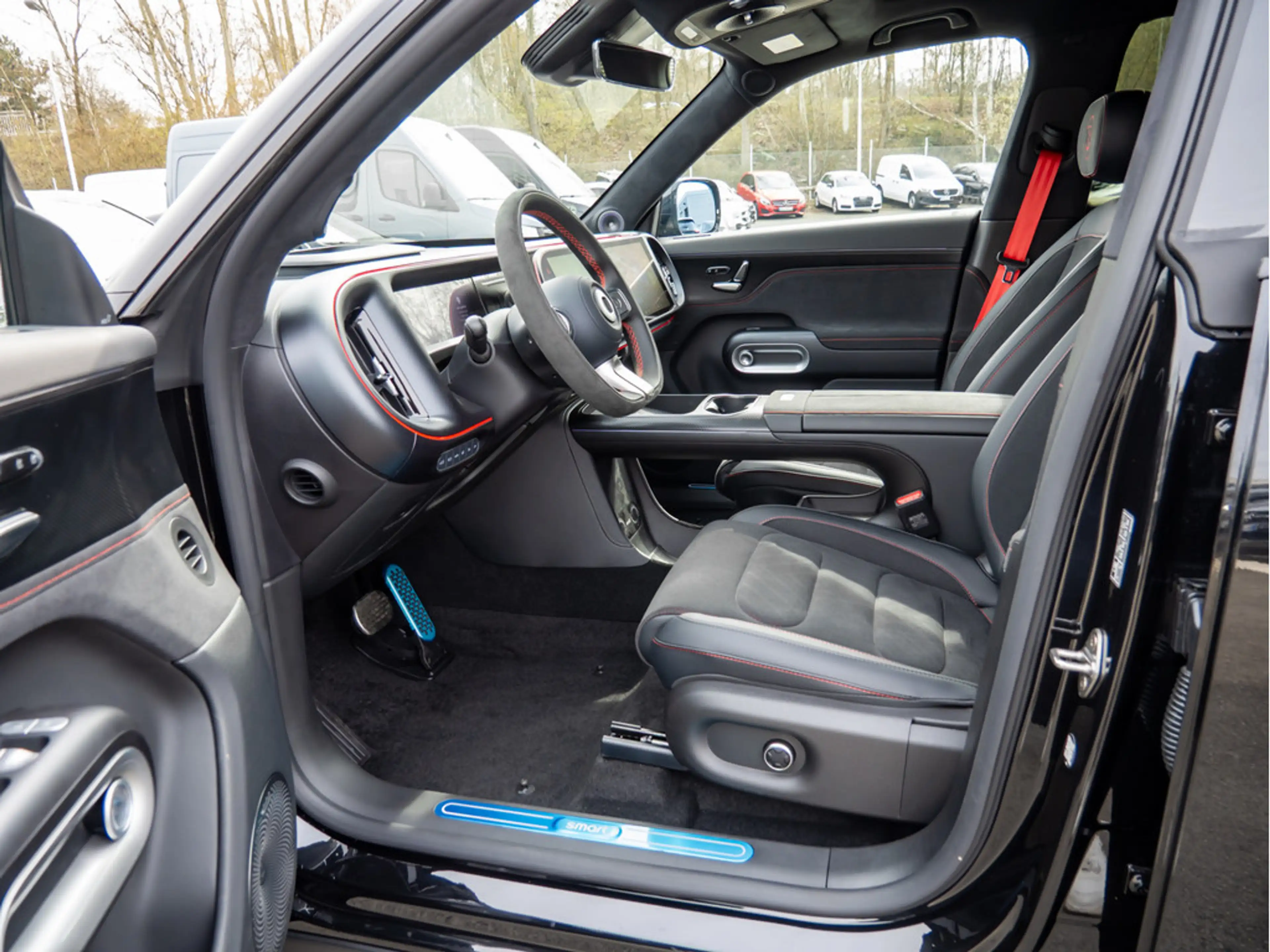 smart #5 BRABUS Senheiser-Soundsystem/CyberSparksLE — photo 11