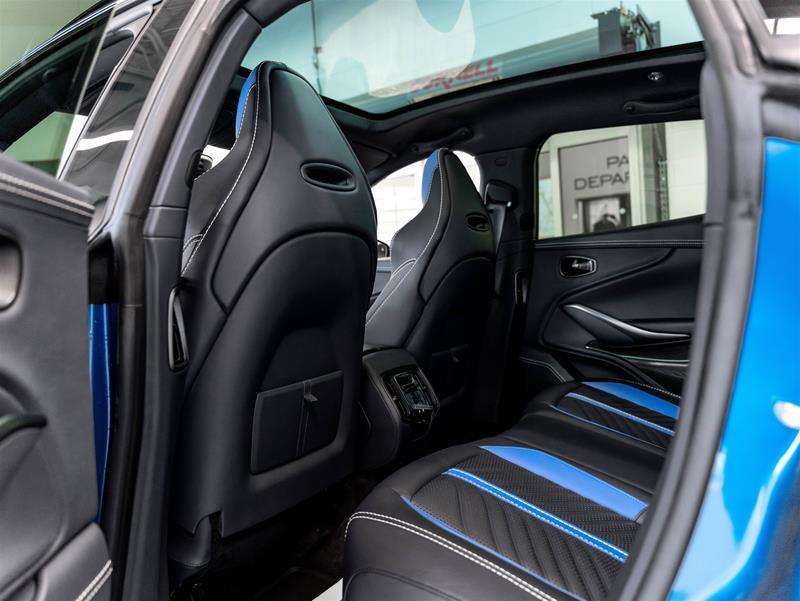 2023 Aston Martin DBX 4,000 cc 8 cyl thumb 22