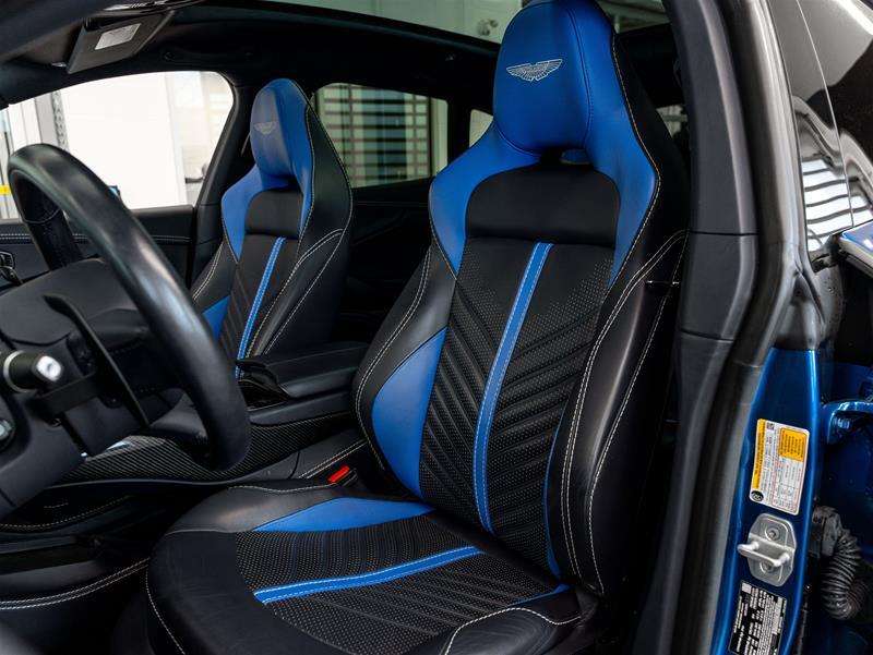 2023 Aston Martin DBX 4,000 cc 8 cyl thumb 18