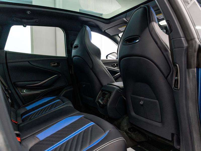 2023 Aston Martin DBX 4,000 cc 8 cyl thumb 24
