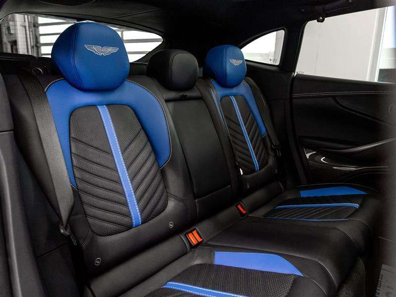 2023 Aston Martin DBX 4,000 cc 8 cyl thumb 21