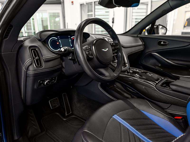2023 Aston Martin DBX 4,000 cc 8 cyl thumb 17